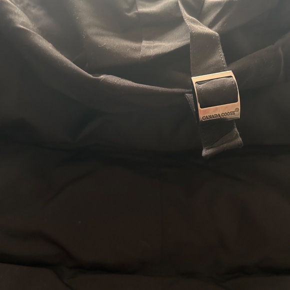 Canada Goose Shelburne Parka - Picture 6 of 9